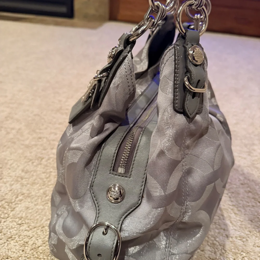 Silver coach purse - Picture 5 of 5